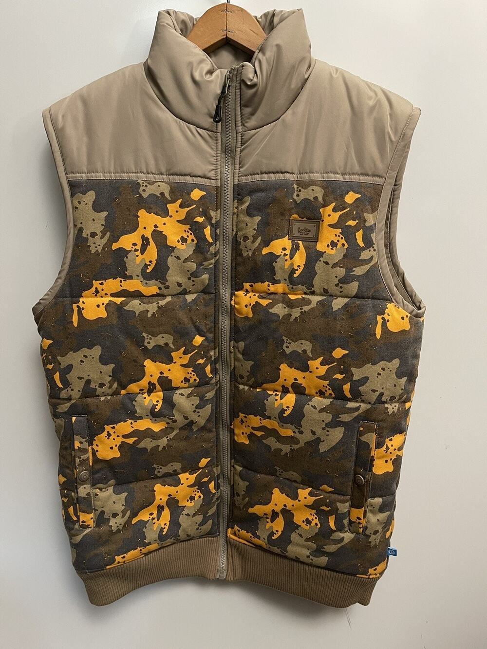 NWT Cookies SF Mendocino camo Quilted Nylon Puffer Vest Jacket Size M Brown